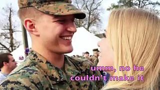 Белокурая красотка дает в попку лысому мужику после оральных ласк